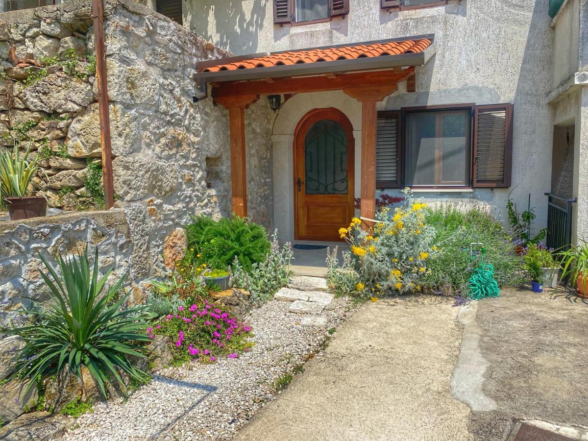 Holiday Home Istra Plomin Exteriér fotografie